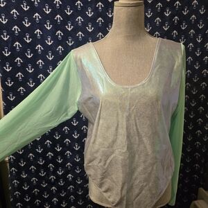 Asymmetrical Green and White 3/4 Sleeve Blouse Bodysuit